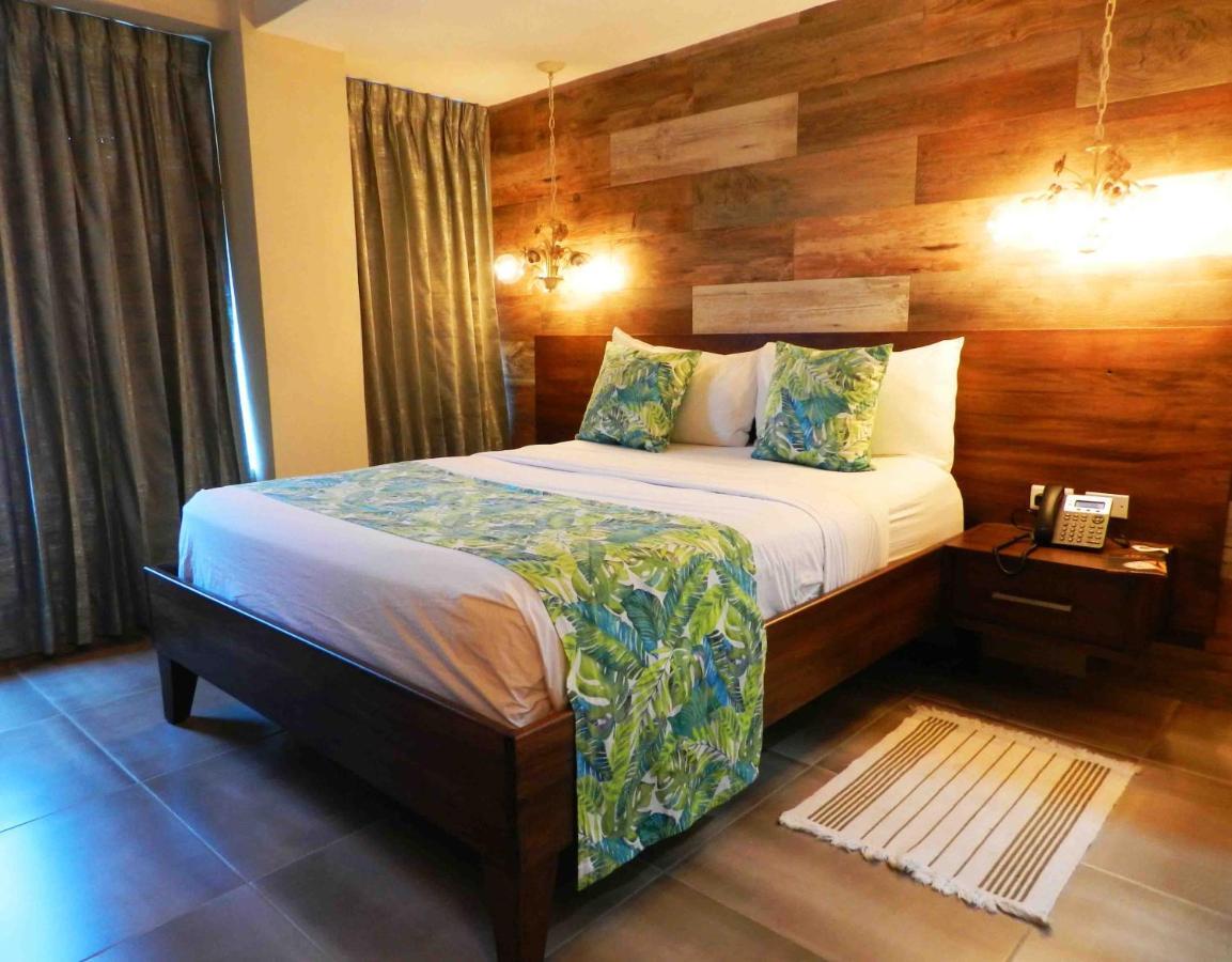 Mon Hotel Boutique Constanza Eksteriør billede